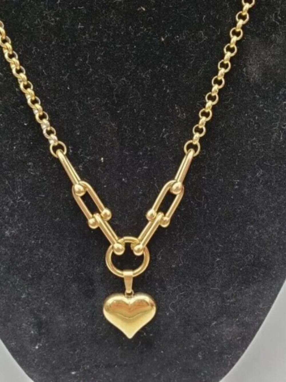 Authentic Louis Vuitton Lock & Key w/ Unbranded Horse ShoeGold PlatedChain